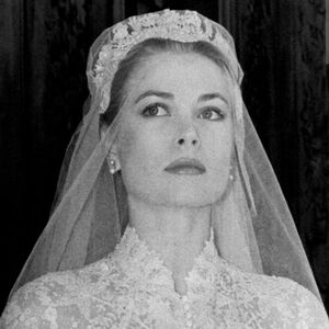 Vintage Veil Lace Headpiece Half Hat Pearls Wedding Embroidery Grace Kelly